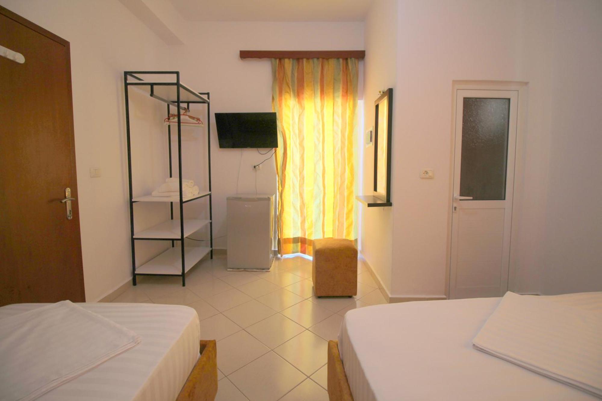 Lengu Holidays Houses Саранда Экстерьер фото